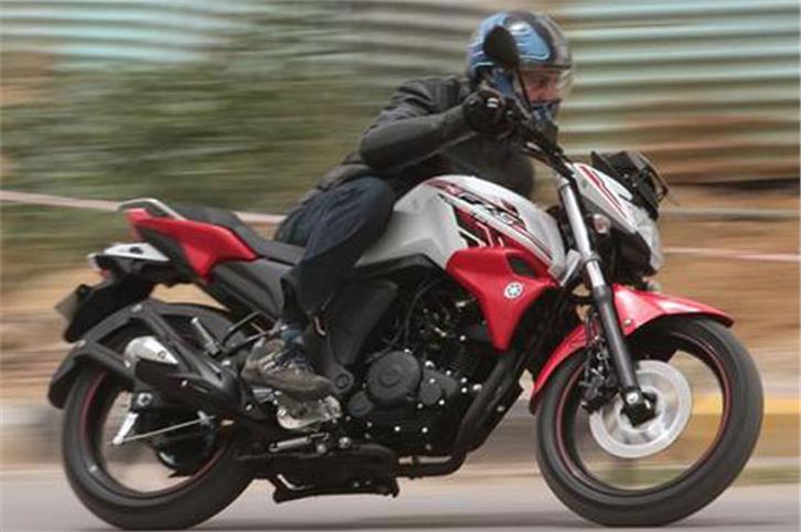 Yamaha FZS Fi V4 Review